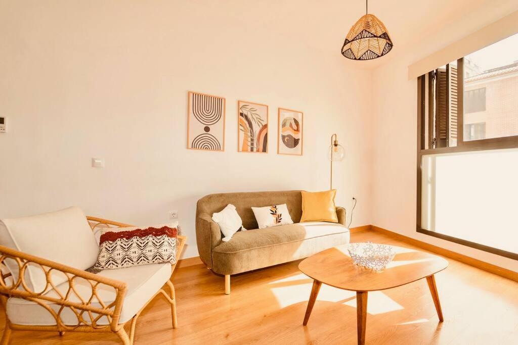 Ferienwohnung Postigo Catedral Con Parking Opcional Granada Exterior foto